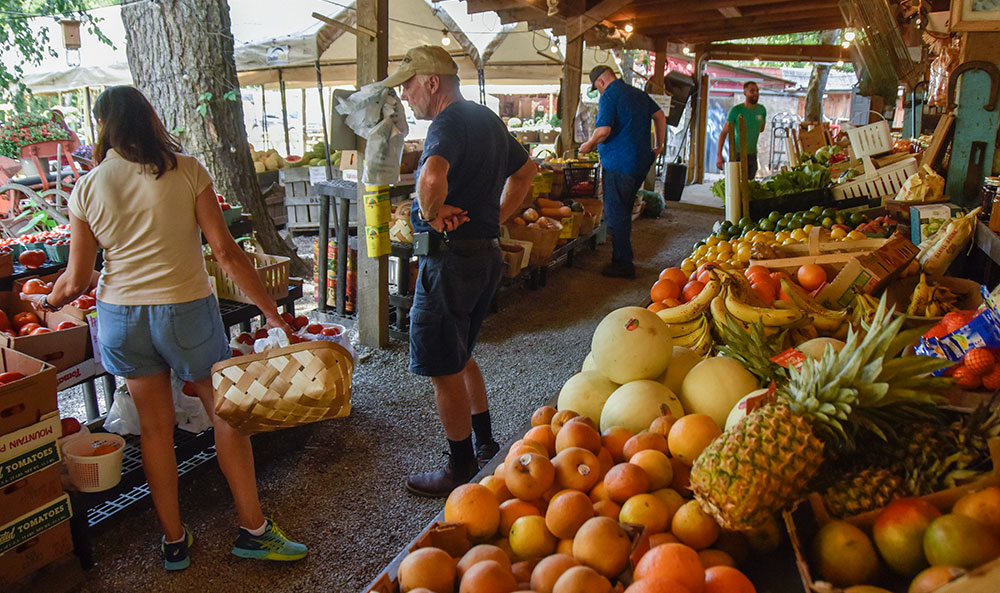 Shoppers at Darnell Farms