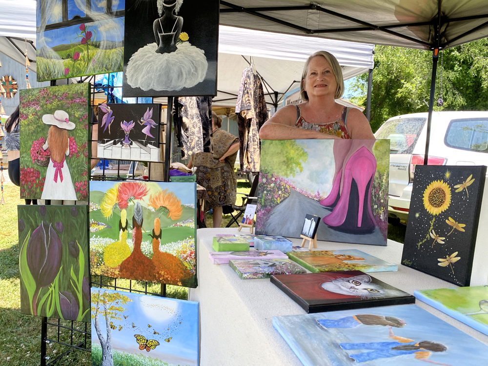 Angela Warf Angela Warf painter at art market