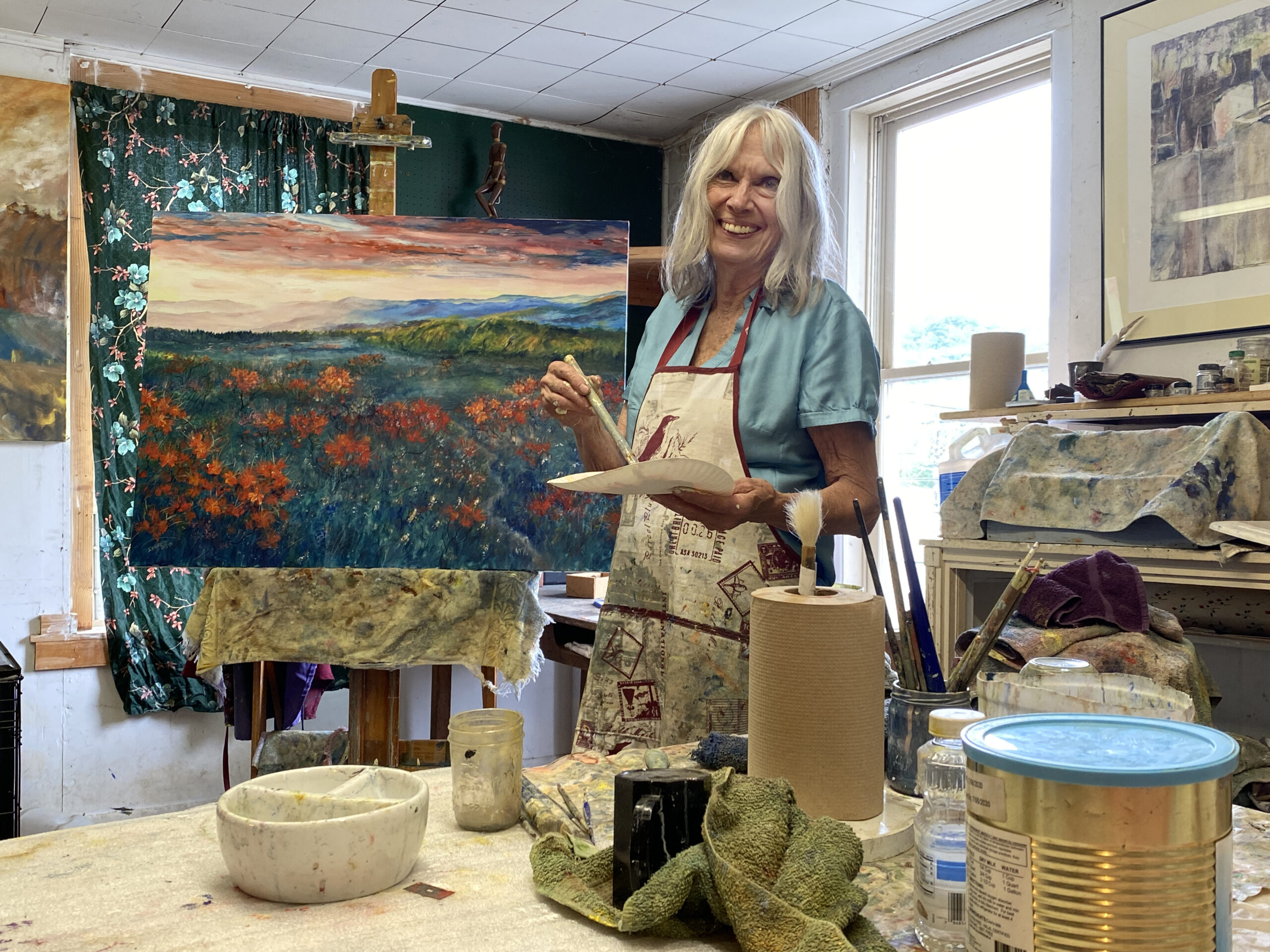 Elizabeth Ellison artist in her studio