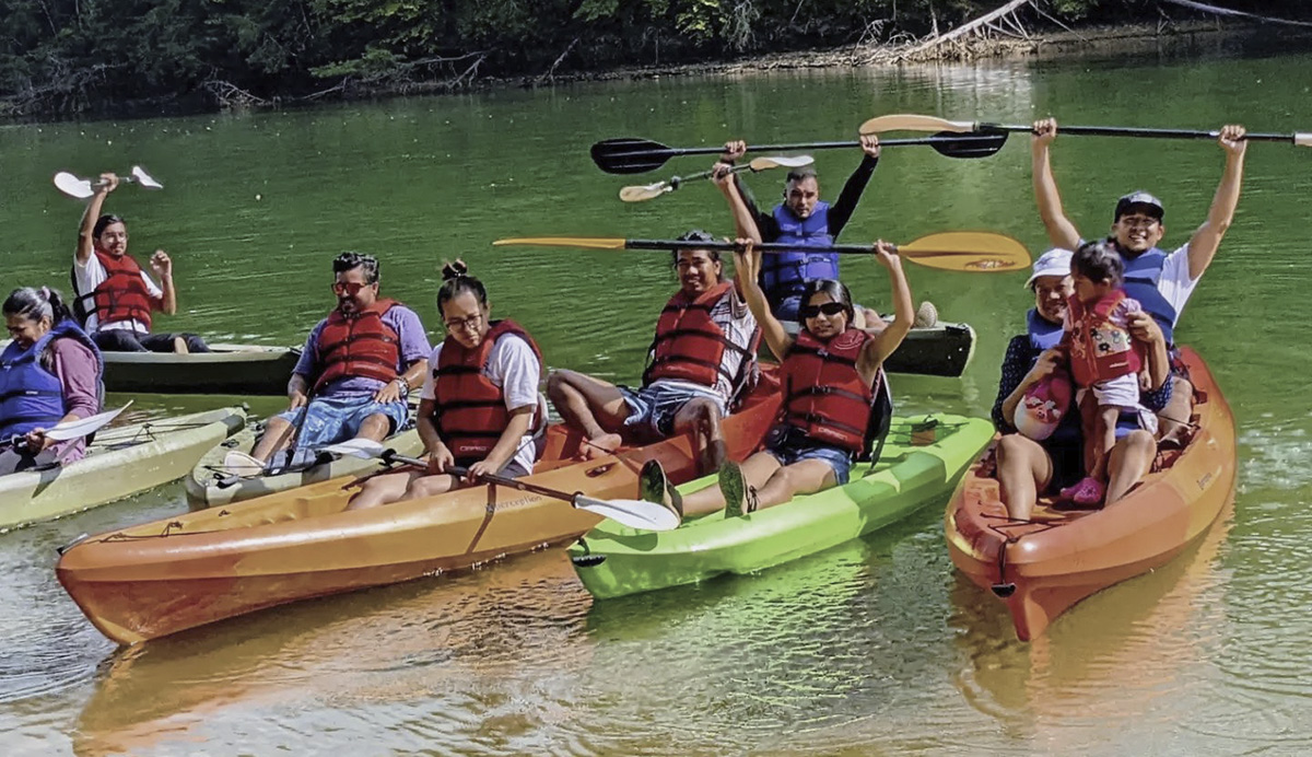 Group kayaking CBA